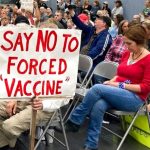 DeSantis mengatakan Florida akan menuntut pemerintah federal atas aturan vaksin di tempat kerja